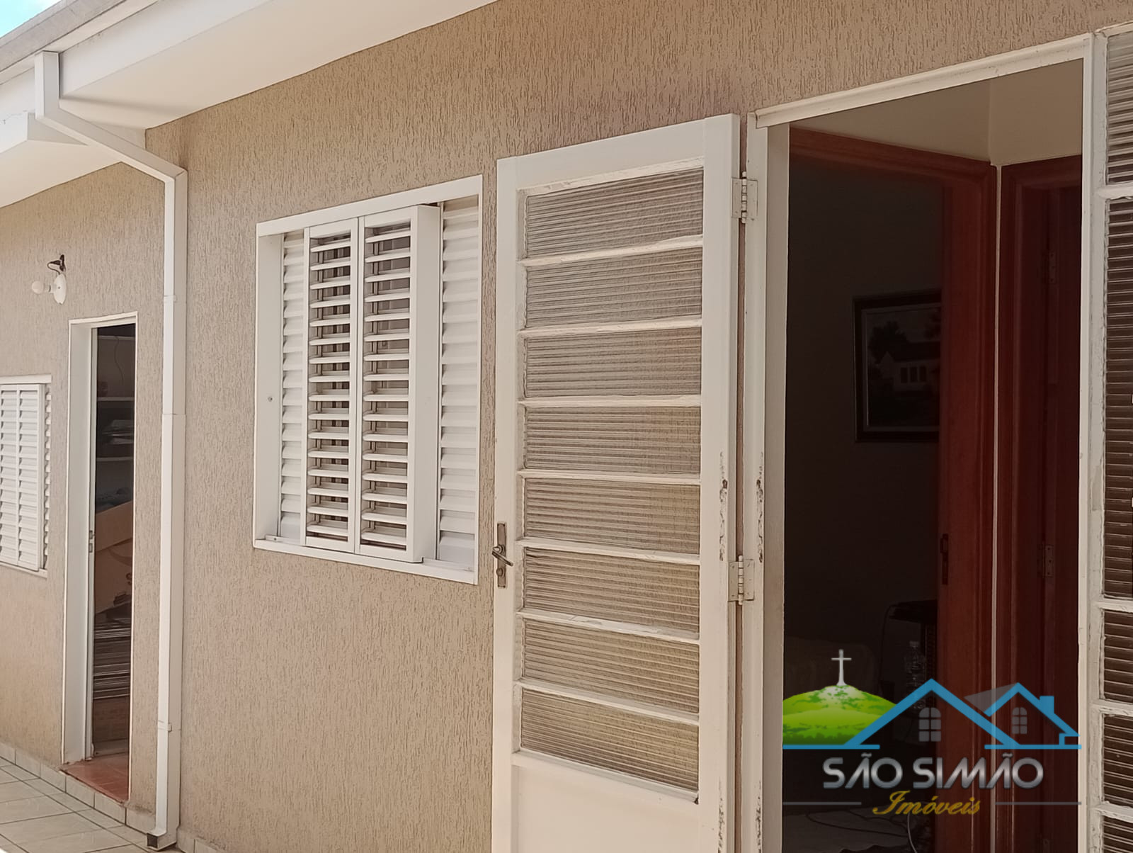 Casa a Venda em São Simão no Centro a 100 metros da praça Principal
