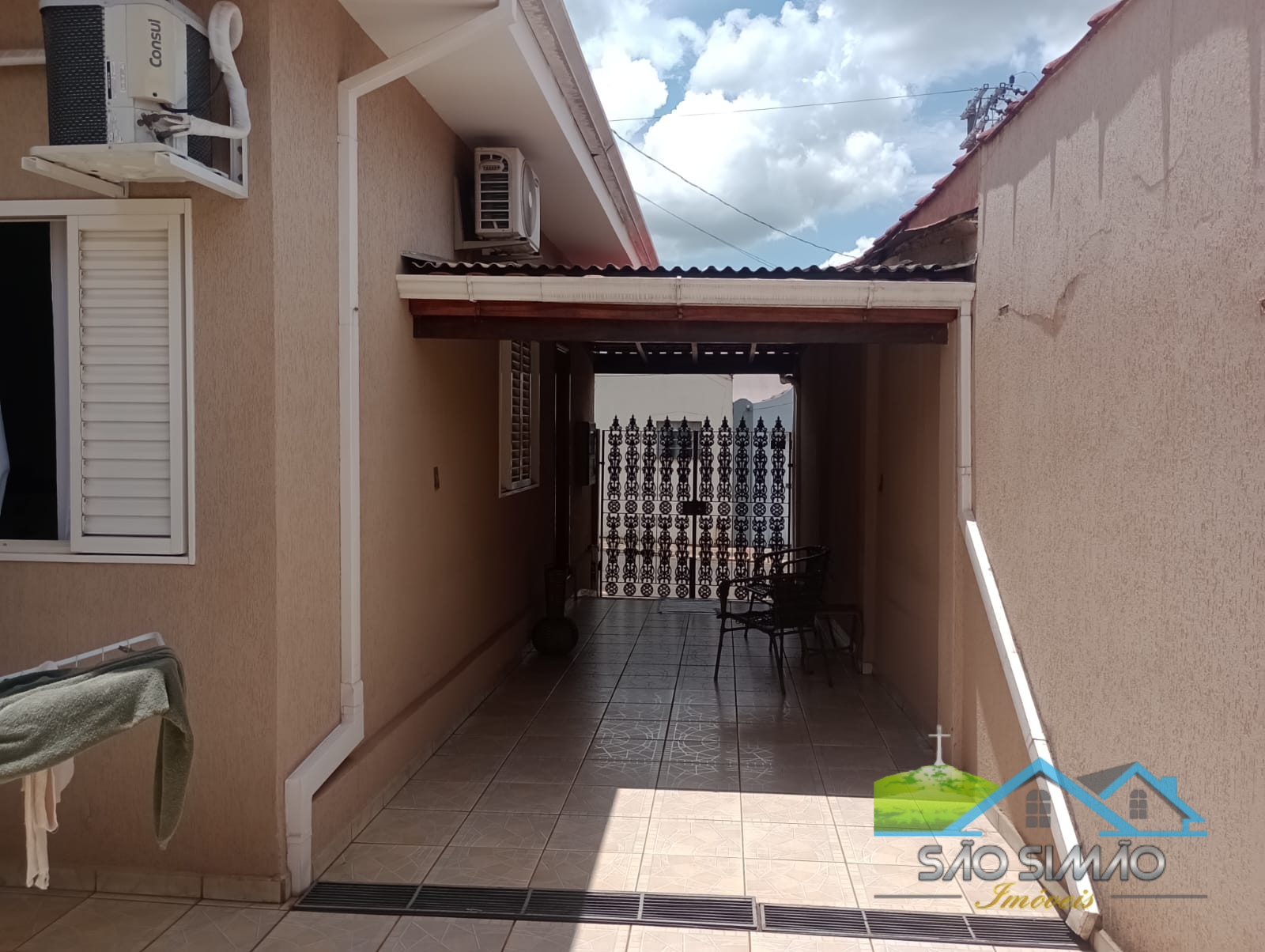 Casa a Venda em São Simão no Centro a 100 metros da praça Principal