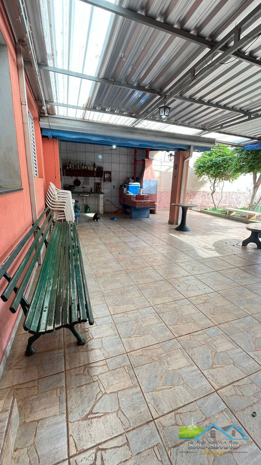 Casa a venda com 3 quartos em São Simão SP