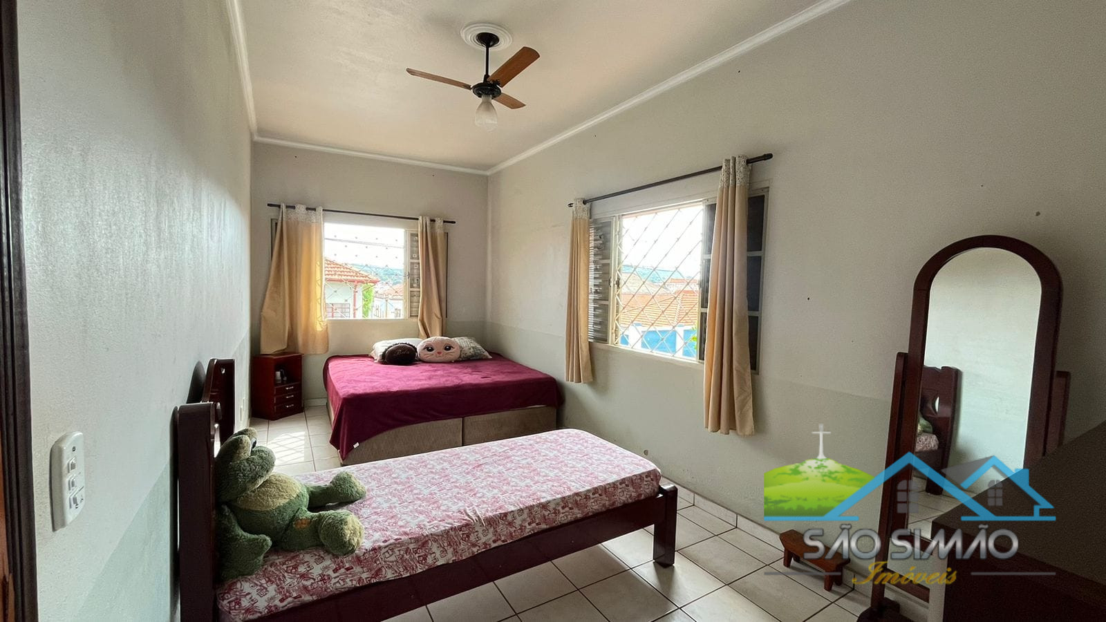 Casa a venda com 3 quartos em São Simão SP