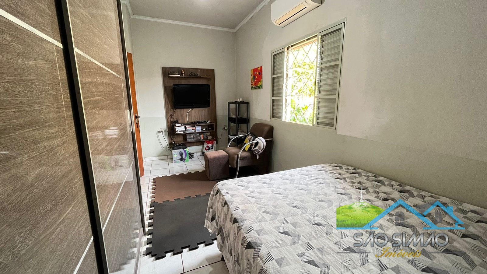 Casa a venda com 3 quartos em São Simão SP