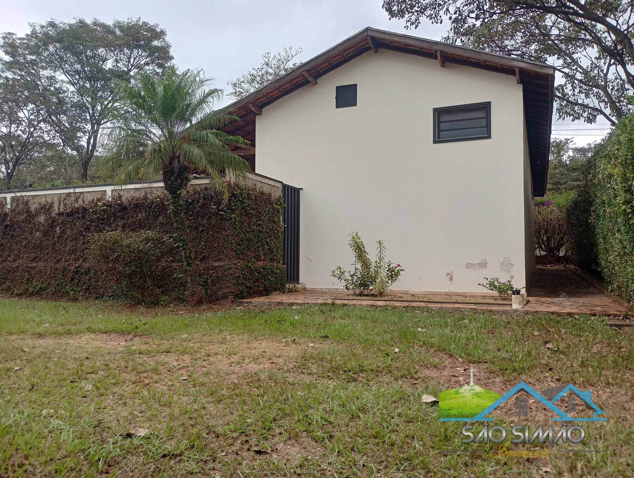 Casa a venda em São Simão SP com 1600 metros de área