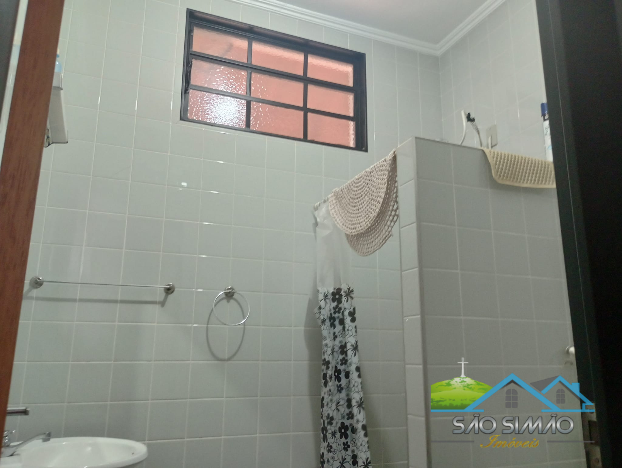 Casa a venda em São Simão SP com 1600 metros de área
