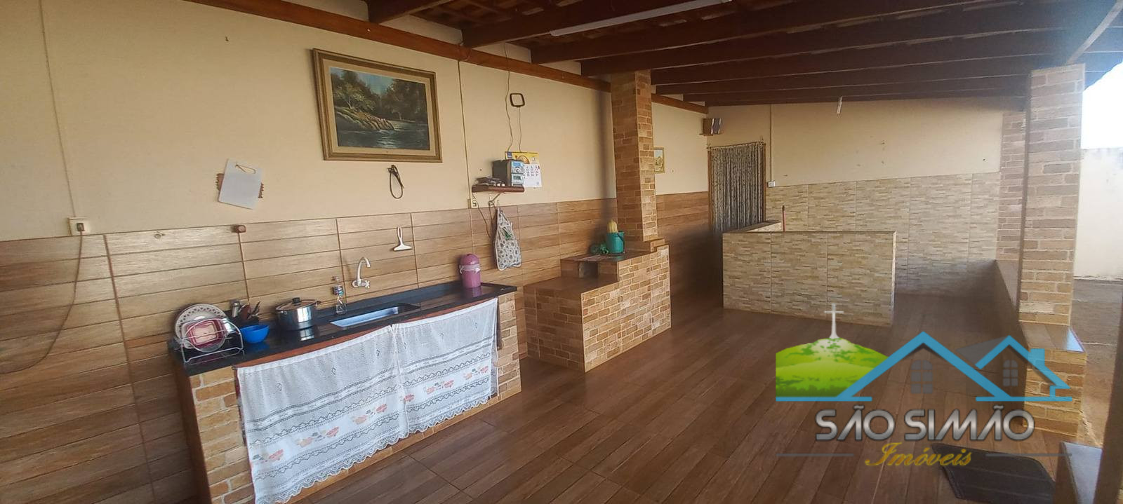 Casa a Venda em Luís Antonio SP - 3 Dormitórios