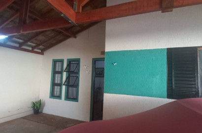 Casa a Venda em Luís Antonio SP - 3 Dormitórios